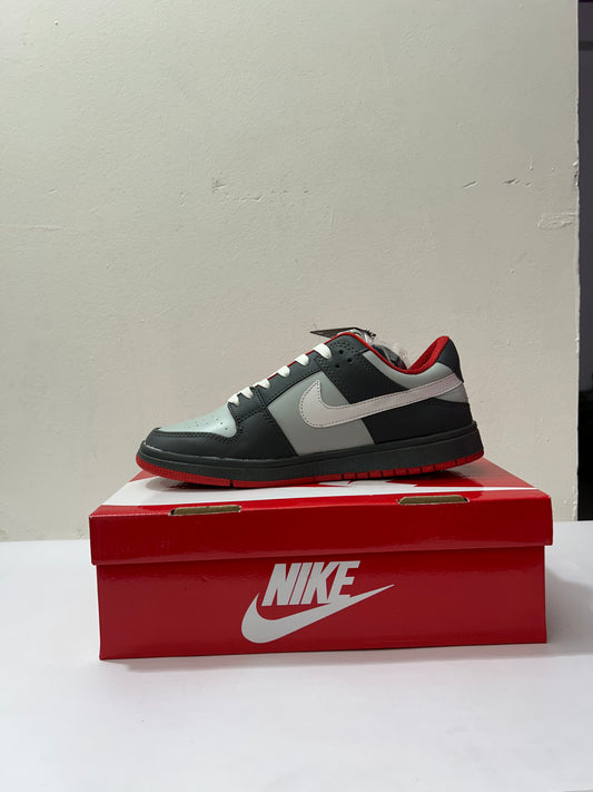 Nike SB Panda Pigeon